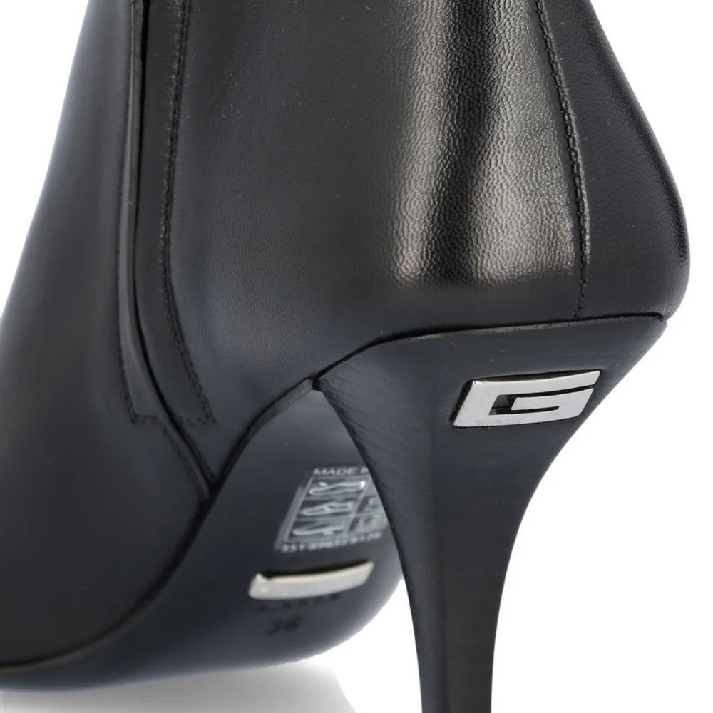 Gucci Side Zipped Pointed Toe Ankle Boots - Picture 13 of 16